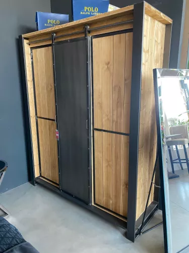 Uniek en handgemaakt  Kledingkast Industrieel max. 165x200x60cm hang/planken UITVERKOOP